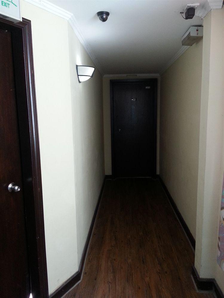 קוטה קינבלו Hotel Iskandar מראה חיצוני תמונה